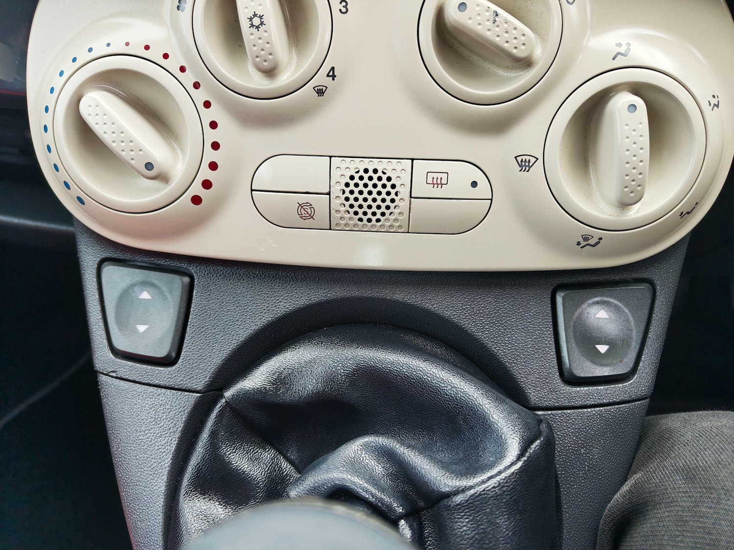 Used Fiat 500 2012 for sale - 76953362: Photo 31