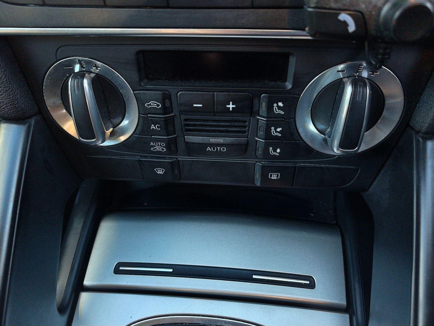 Used Audi A3 2011 for sale - 77994408: Photo 37