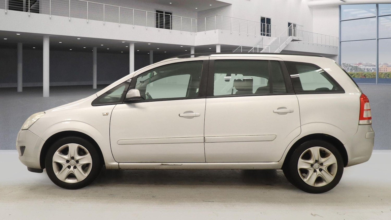 Used Vauxhall Zafira 2009 for sale - 77191530: Photo 13