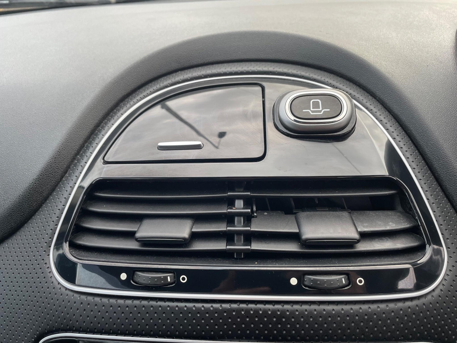 Used Fiat Punto Evo 2011 for sale - 77144189: Photo 32