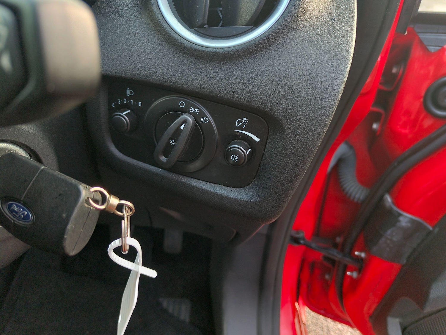 Used Ford Fiesta for sale - 77625402: Photo 28