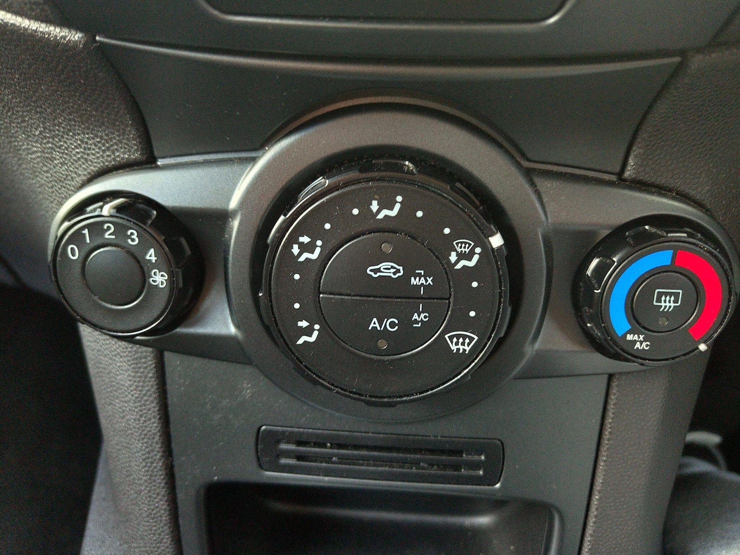 Used Ford Fiesta for sale - 77625402: Photo 30