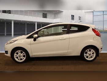 Used Ford Fiesta 2016 for sale - 75267904: Photo