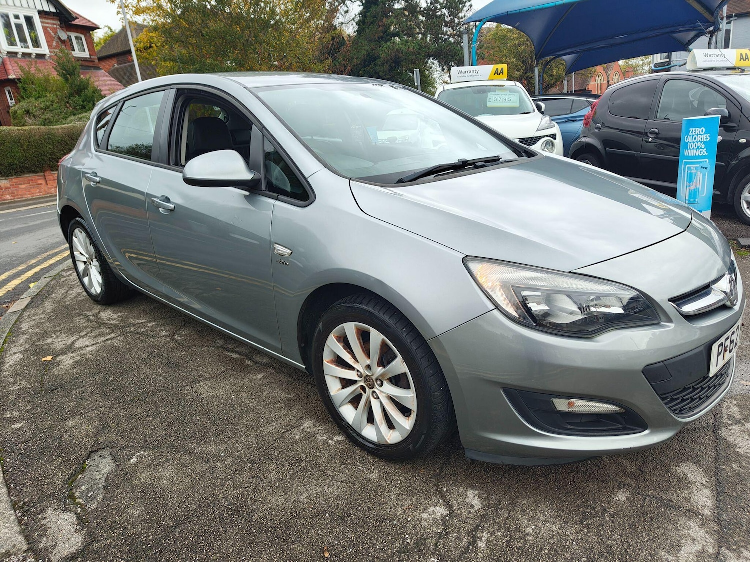Used Vauxhall Astra 2013 for sale - 76409196: Photo 1