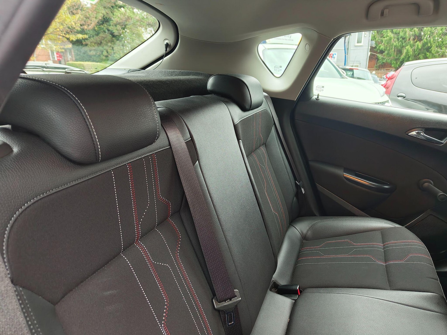 Used Vauxhall Astra 2013 for sale - 76409196: Photo 24