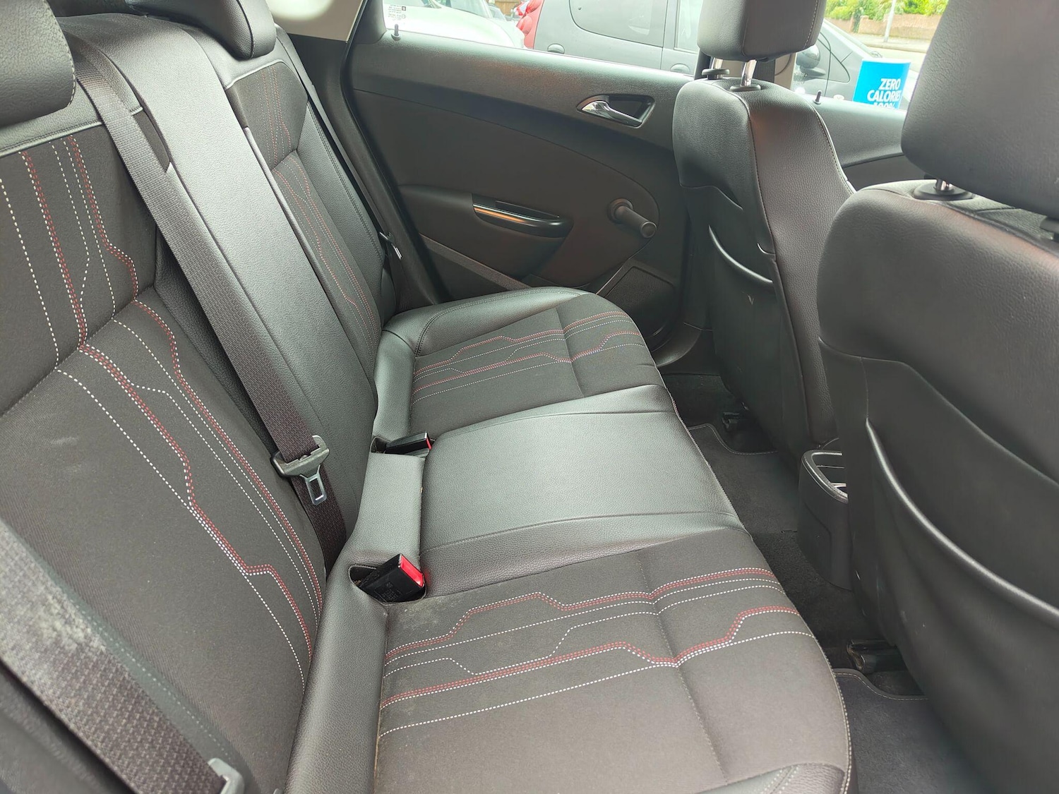 Used Vauxhall Astra 2013 for sale - 76409196: Photo 25