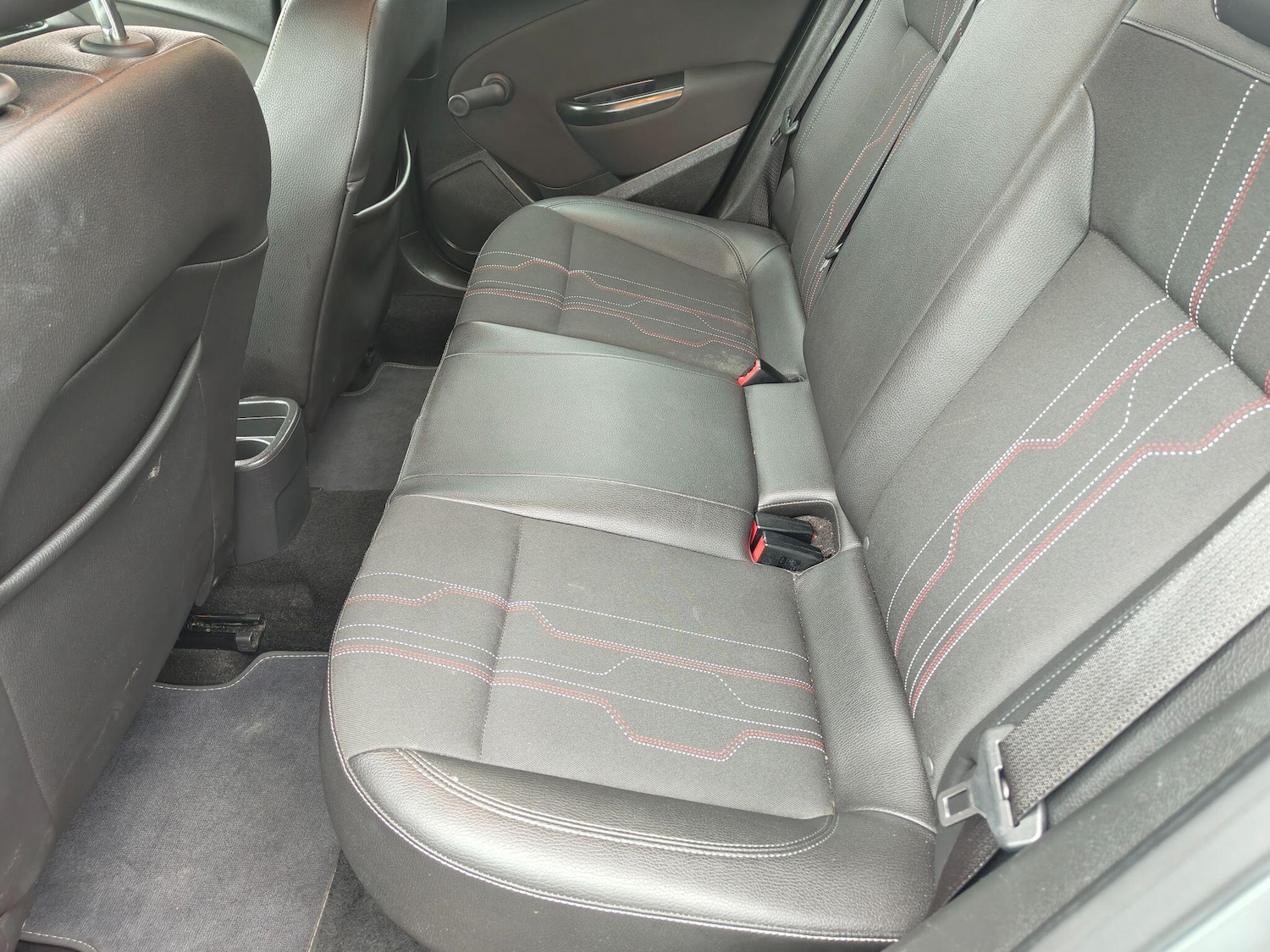 Used Vauxhall Astra 2013 for sale - 76409196: Photo 28