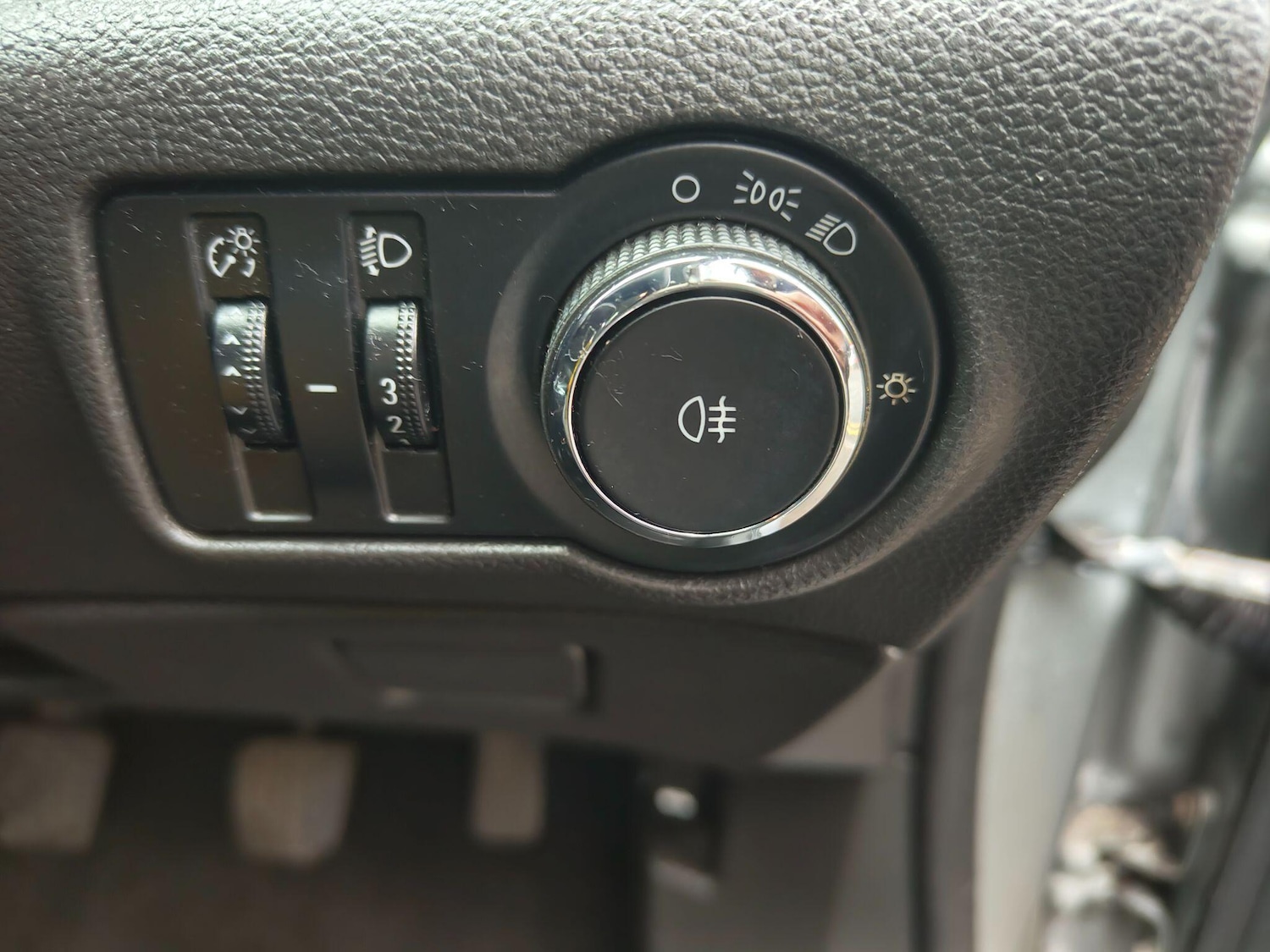 Used Vauxhall Astra 2013 for sale - 76409196: Photo 31