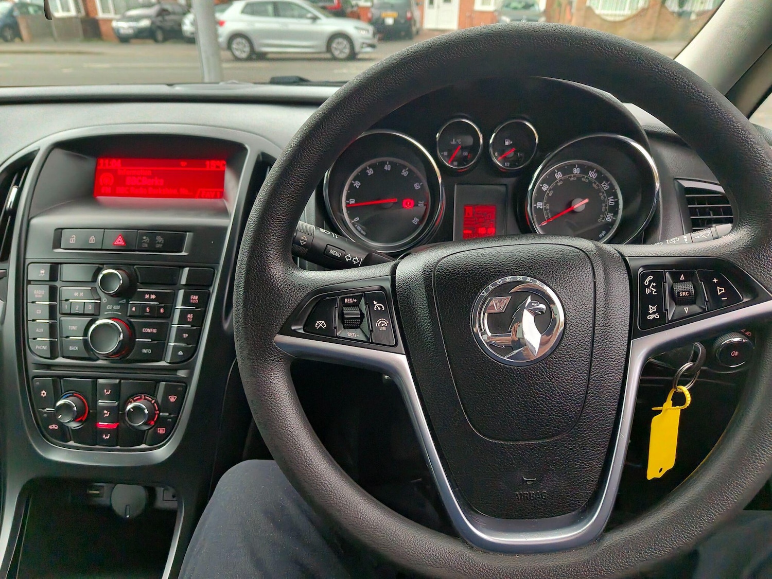 Used Vauxhall Astra 2013 for sale - 76409196: Photo 57