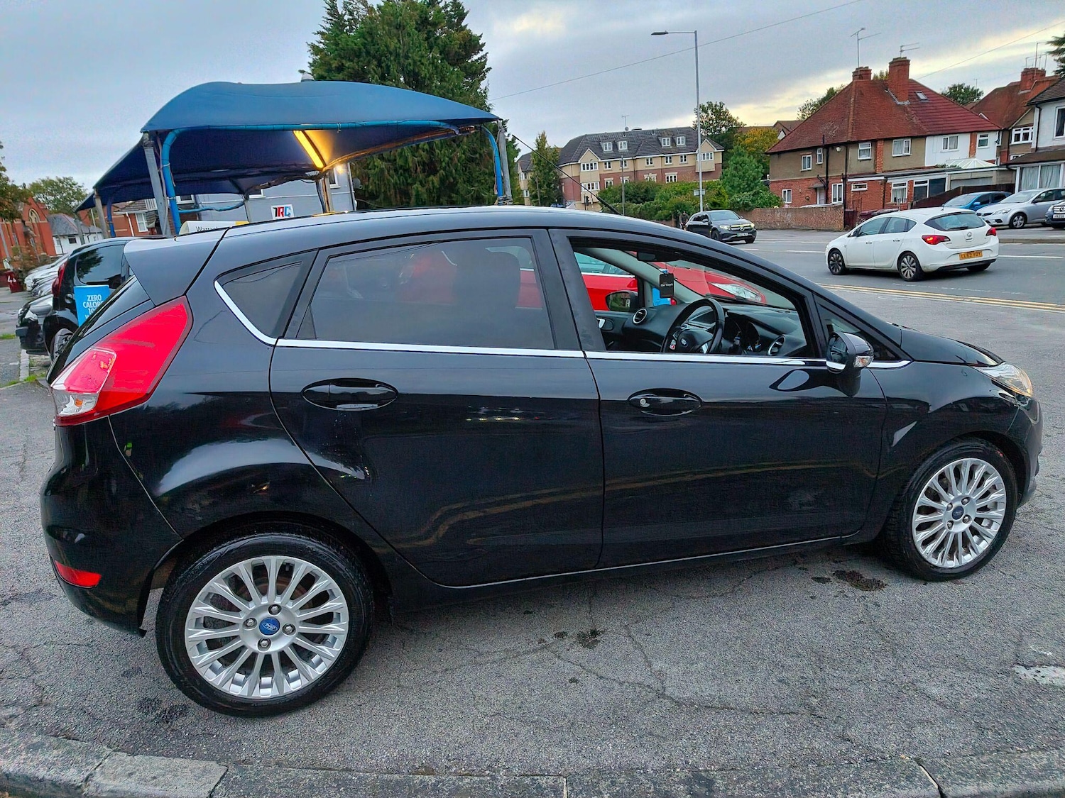 Used Ford Fiesta 2013 for sale - 76446904: Photo 13