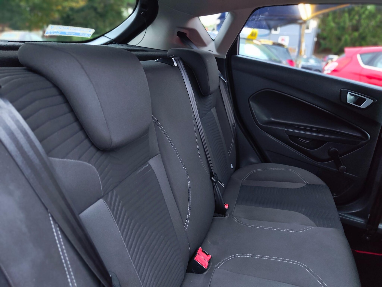 Used Ford Fiesta 2013 for sale - 76446904: Photo 24