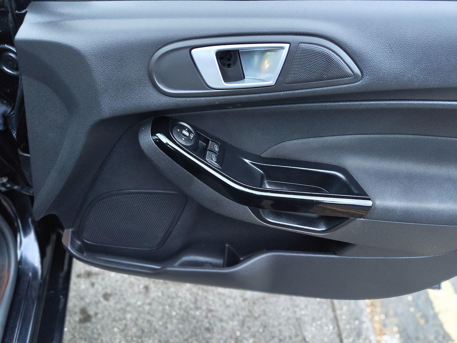 Used Ford Fiesta 2013 for sale - 76446904: Photo 39