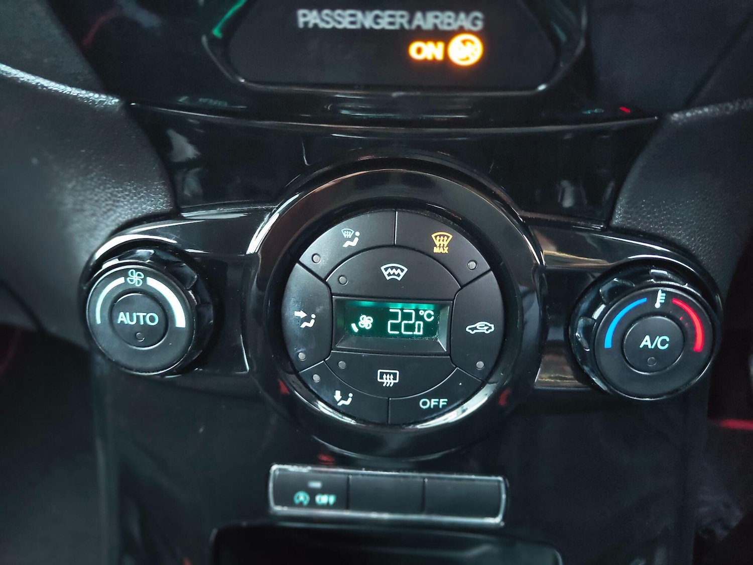 Used Ford Fiesta 2013 for sale - 76446904: Photo 66