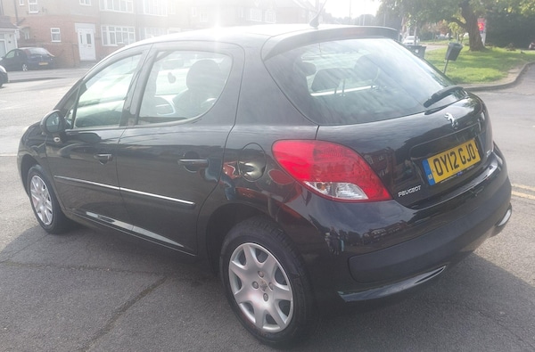 Used Peugeot 207 2012 for sale - 76314265: Photo 10