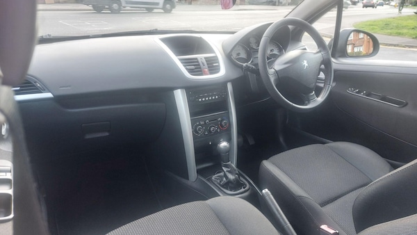 Used Peugeot 207 2012 for sale - 76314265: Photo 22