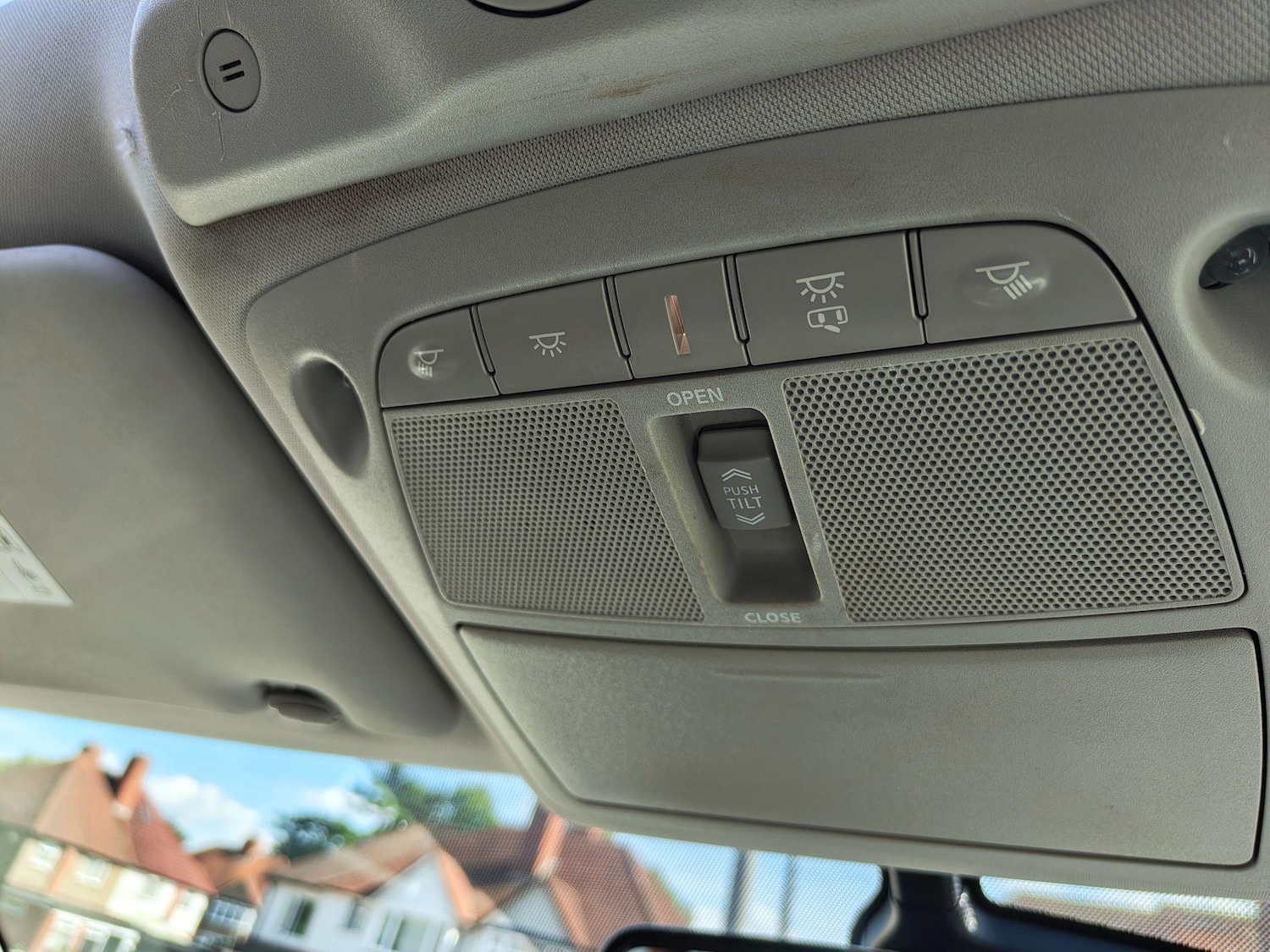 Used Nissan X-Trail 2017 for sale - 76472125: Photo 79