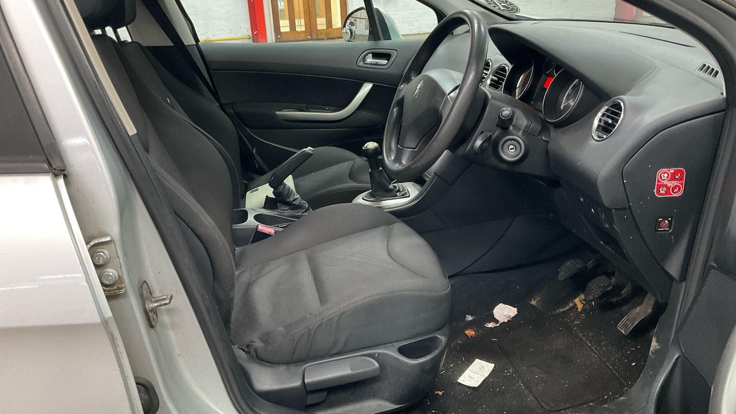 Used Peugeot 308 2009 for sale - 76562190: Photo 28