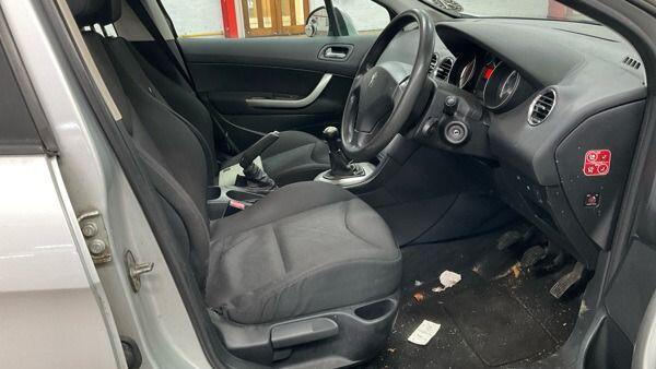 Used Peugeot 308 2009 for sale - 76562190: Photo 29