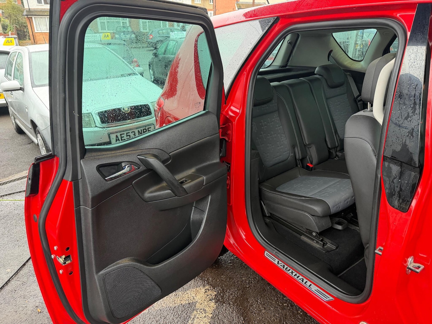 Used Vauxhall Meriva for sale - 76964540: Photo 32