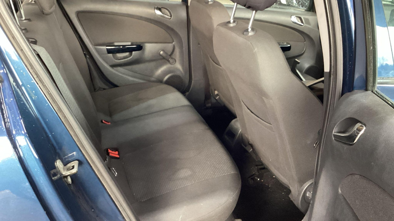 Used Vauxhall Corsa 2011 for sale - 76886475: Photo 36