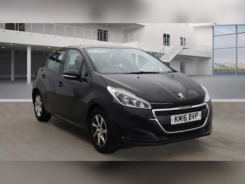 Used Peugeot 208 2016 for sale - 75492558: Photo