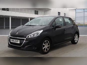 Used Peugeot 208 2016 for sale - 75492558: Photo