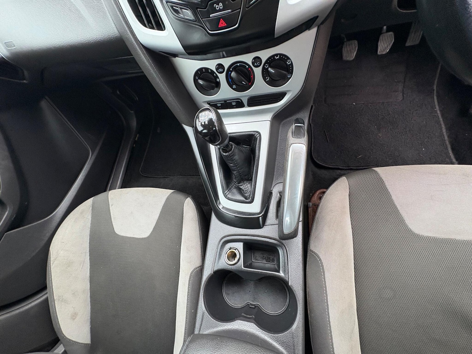 Used Ford Focus 2011 for sale - 77633202: Photo 19