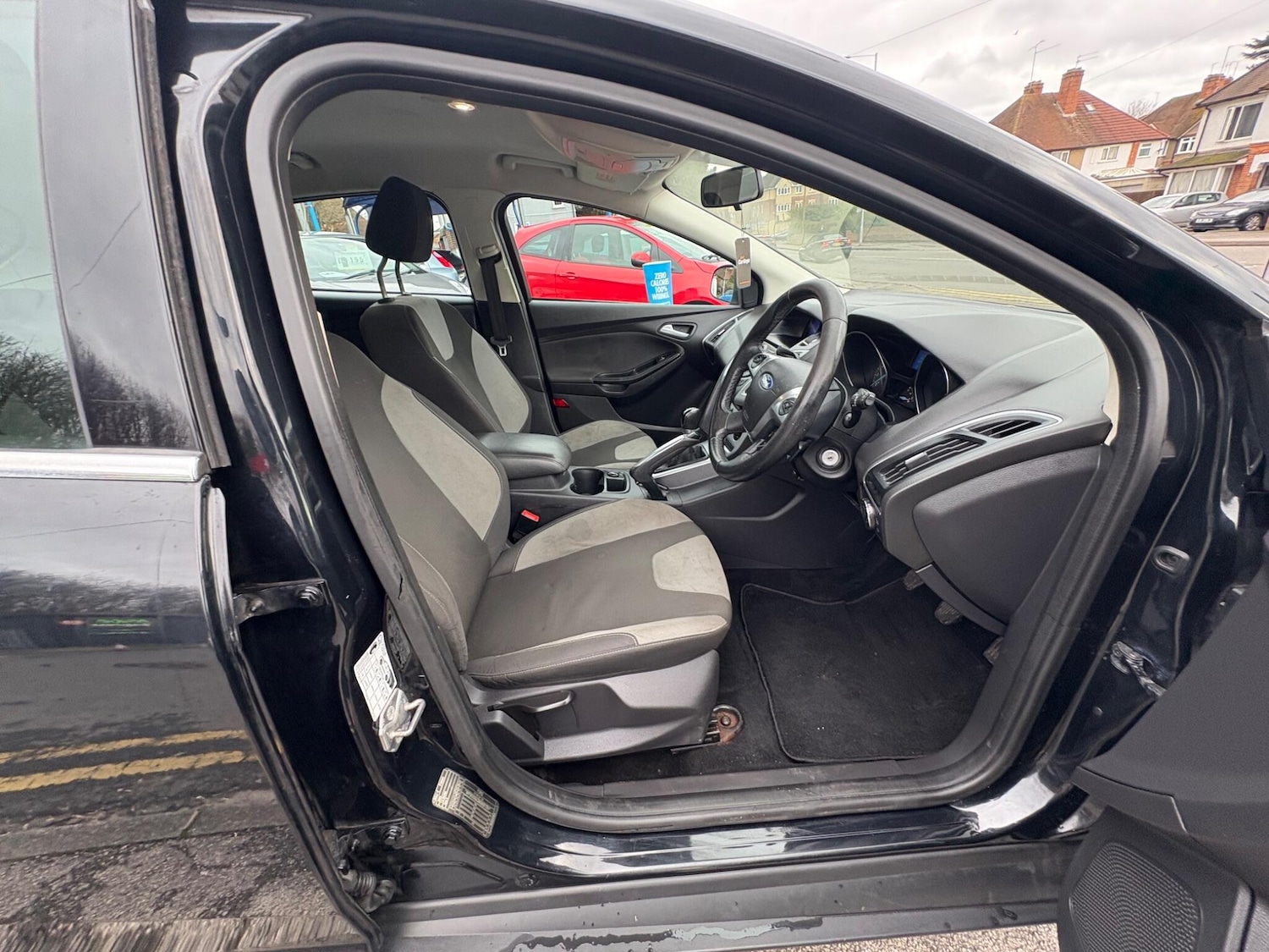 Used Ford Focus 2011 for sale - 77633202: Photo 27