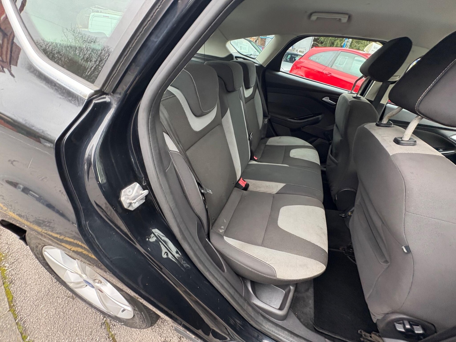 Used Ford Focus 2011 for sale - 77633202: Photo 34