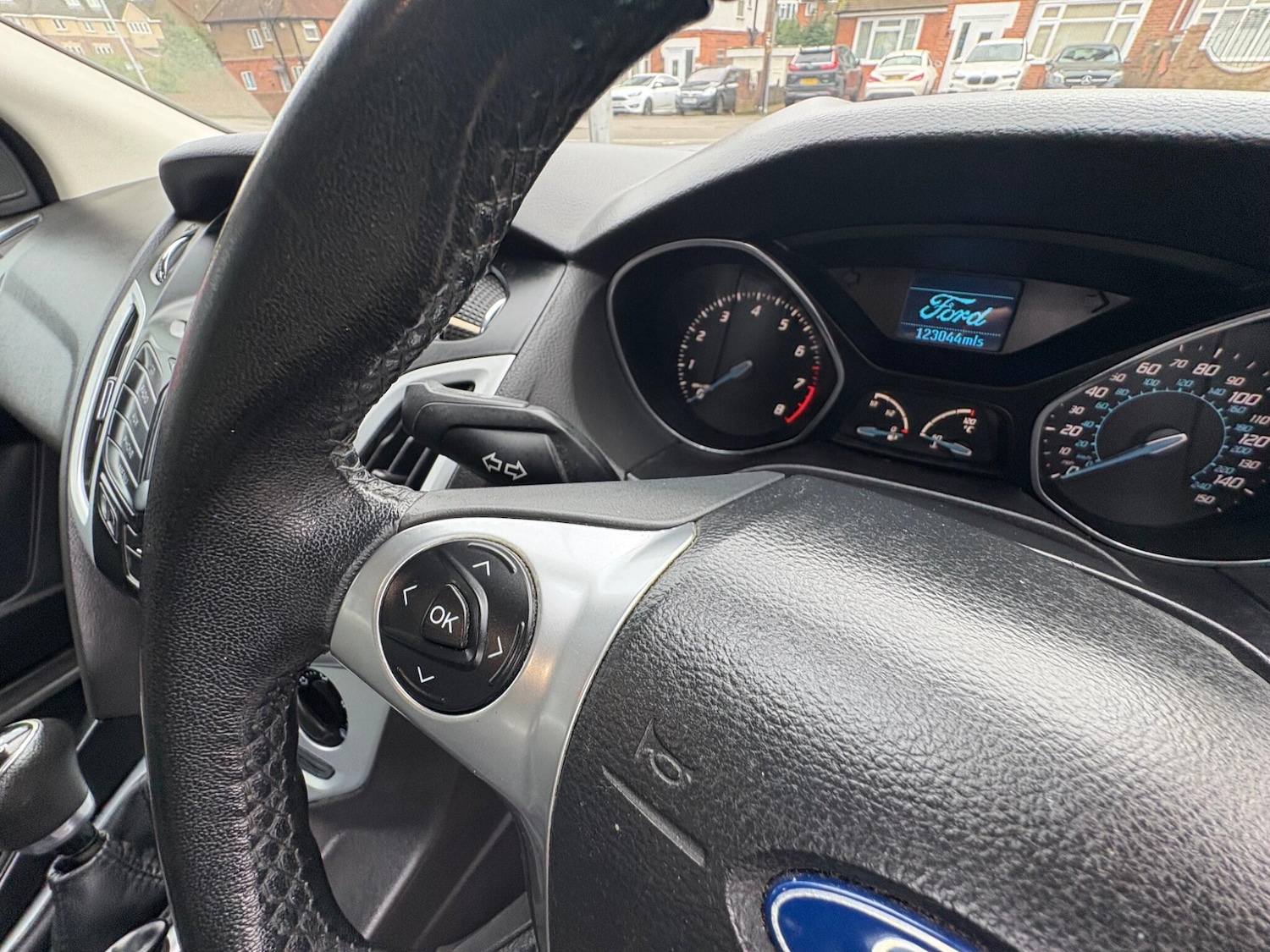 Used Ford Focus 2011 for sale - 77633202: Photo 37