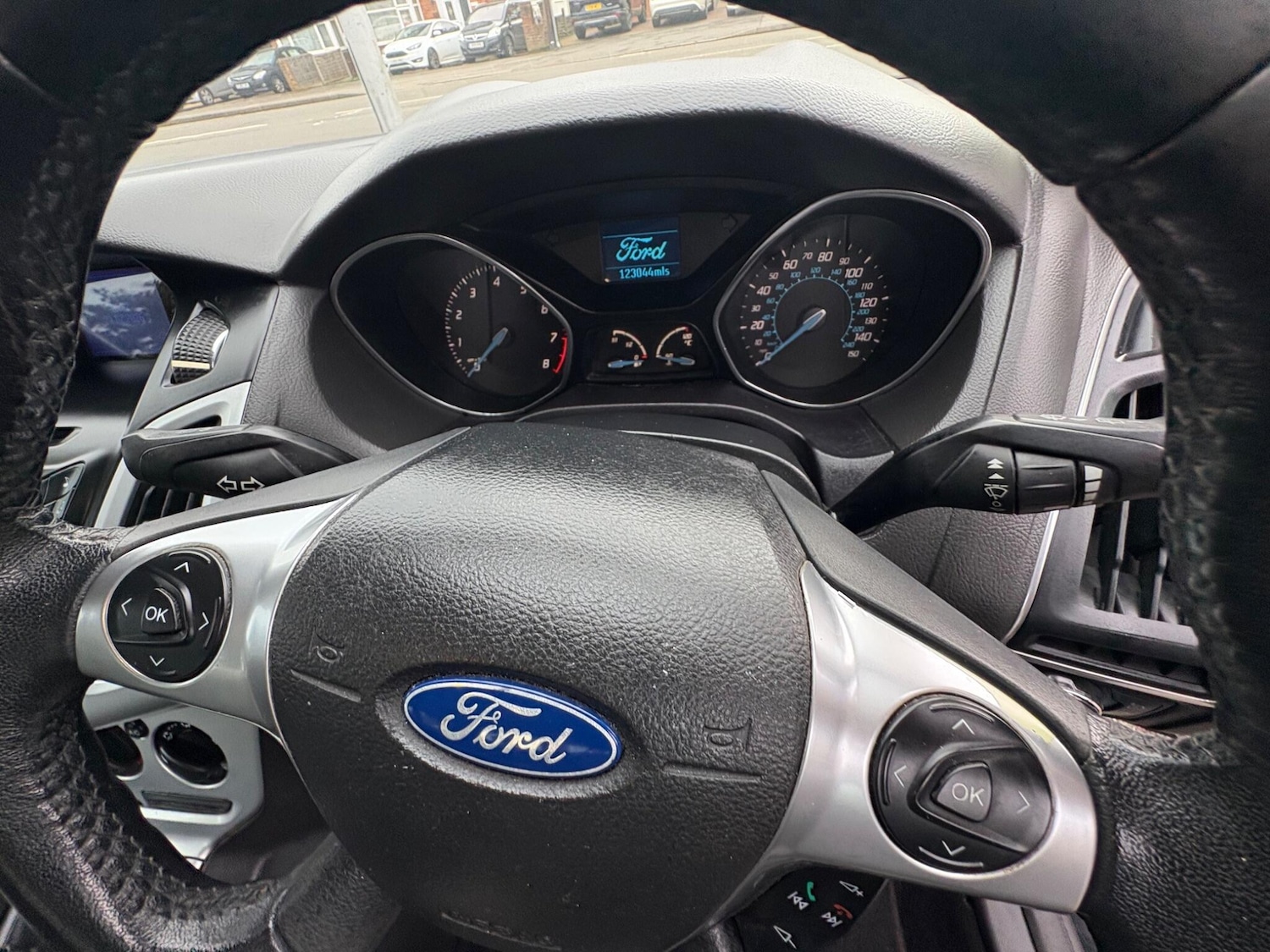 Used Ford Focus 2011 for sale - 77633202: Photo 57