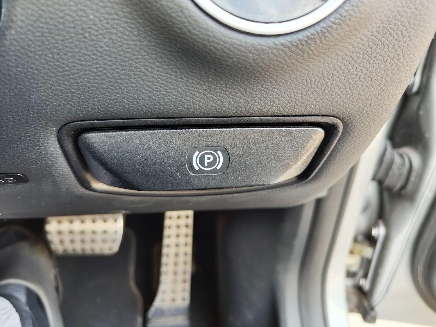 Used Mercedes-Benz CLS 2012 for sale - 76561721: Photo 31