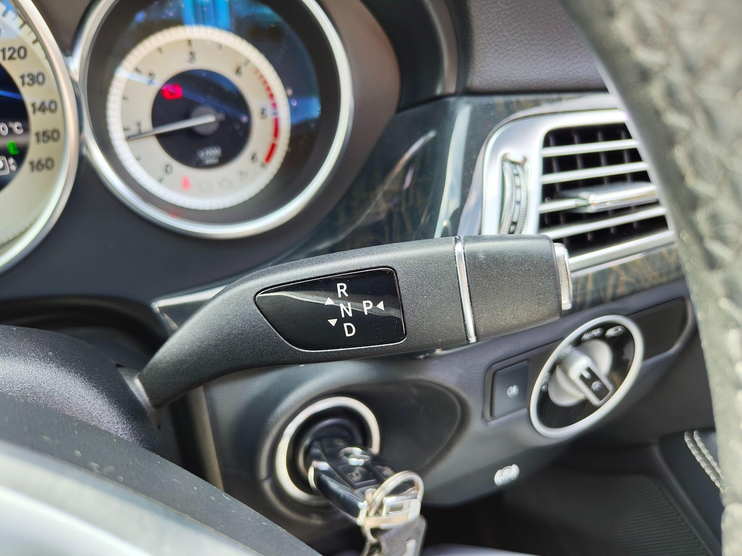 Used Mercedes-Benz CLS 2012 for sale - 76561721: Photo 37