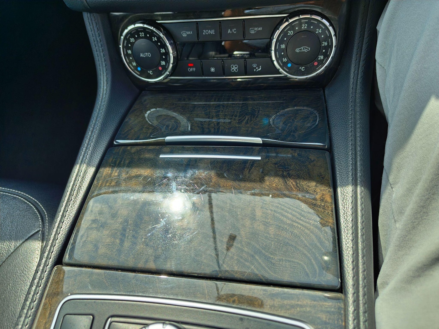 Used Mercedes-Benz CLS 2012 for sale - 76561721: Photo 39