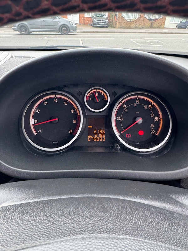 Used Vauxhall Corsa 2013 for sale - 76188741: Photo 63