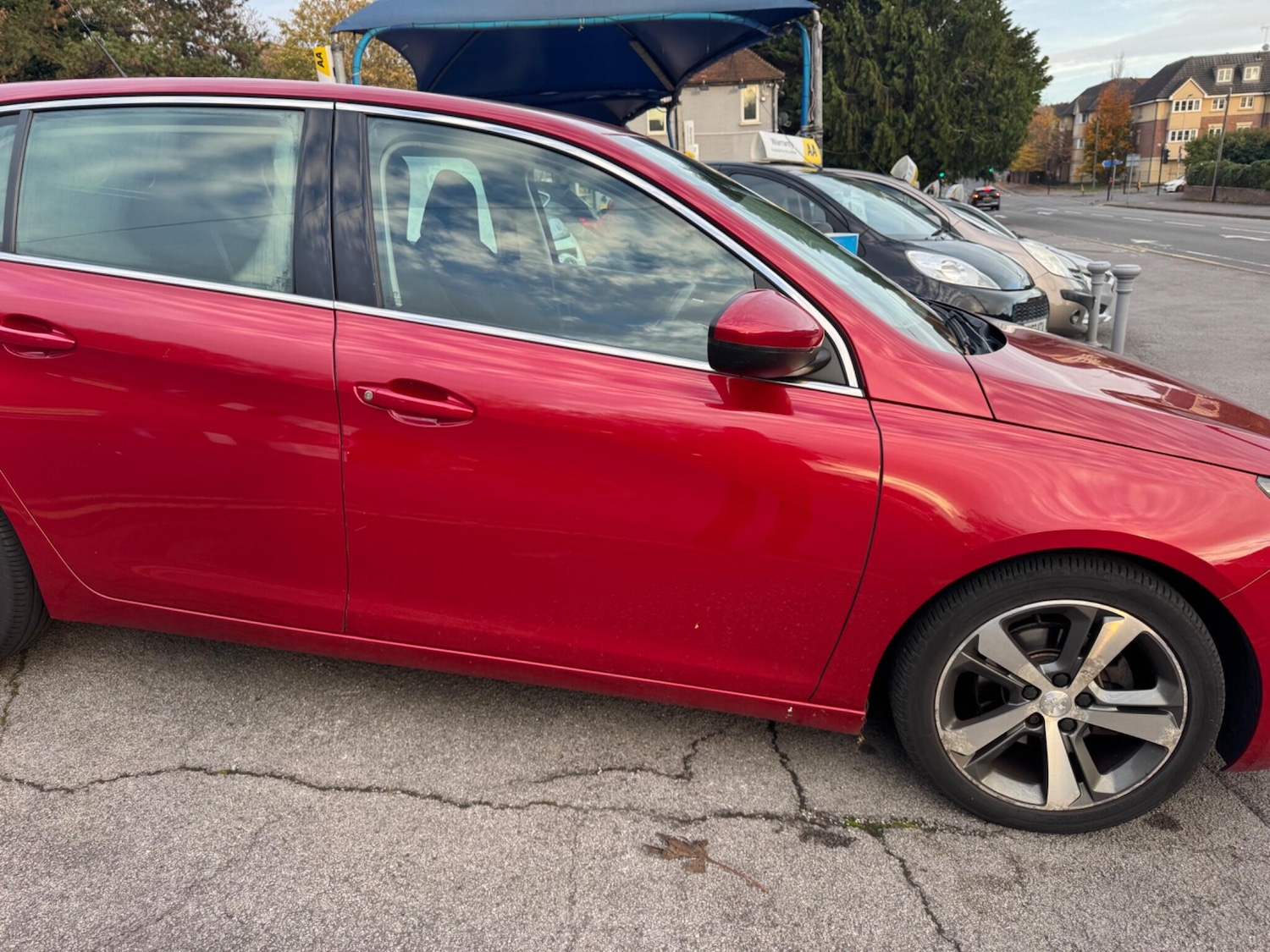 Used Peugeot 308 2015 for sale - 76472438: Photo 24