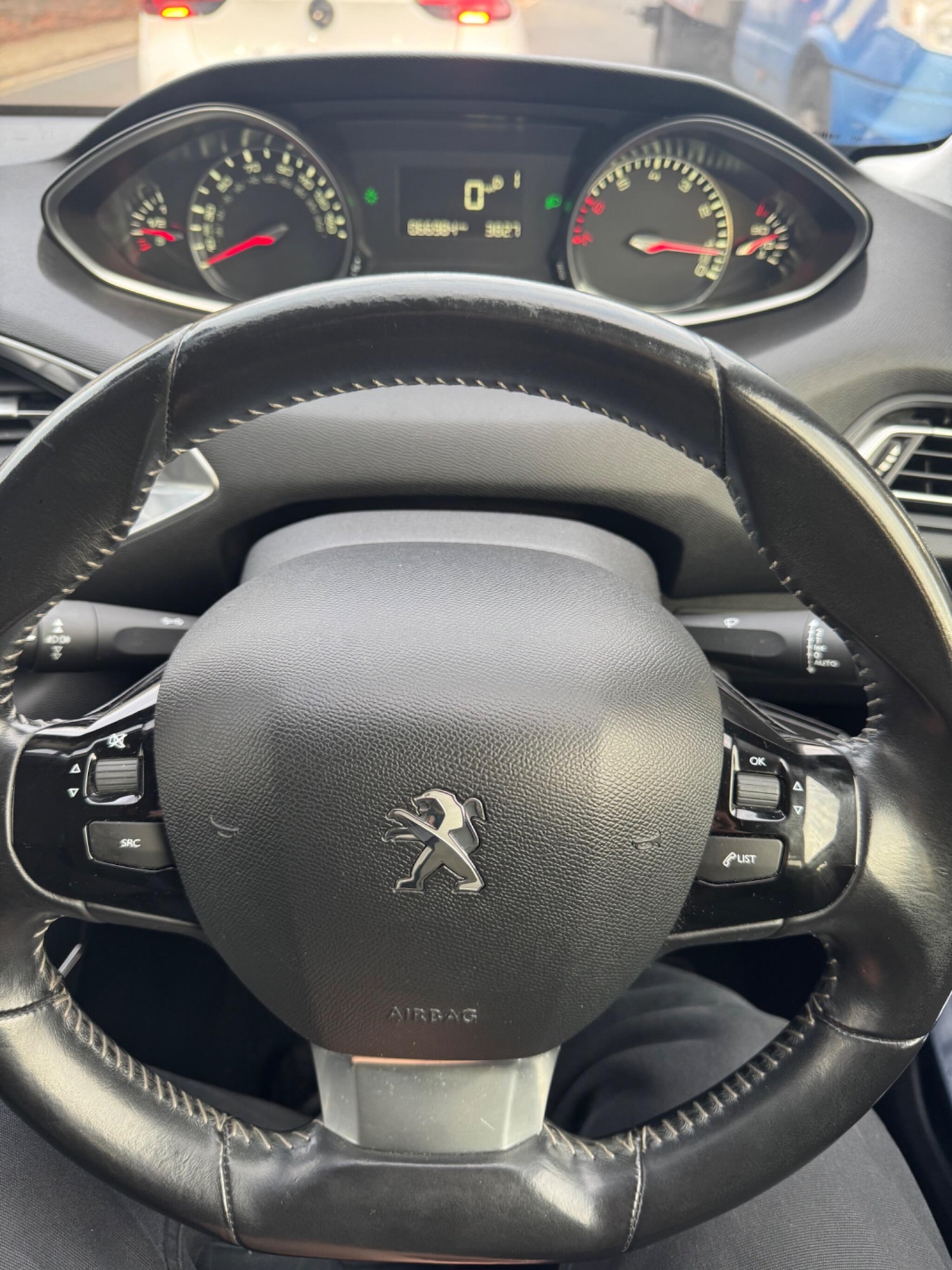 Used Peugeot 308 2015 for sale - 76472438: Photo 50