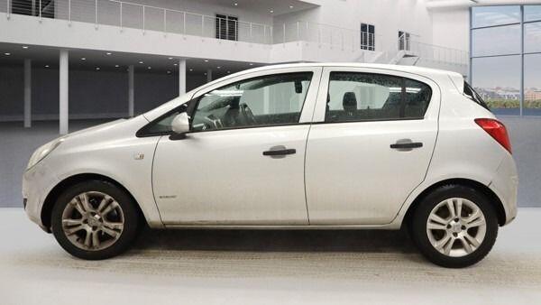 Used Vauxhall Corsa 2010 for sale - 76990730: Photo 13