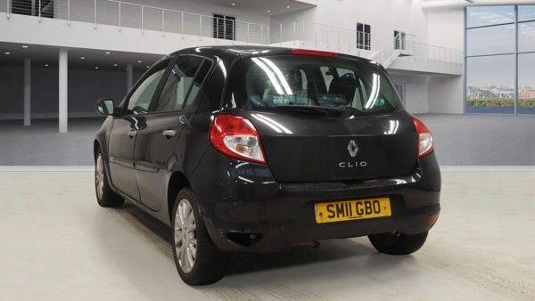 Used Renault Clio 2011 for sale - 77314836: Photo 6