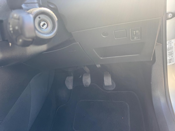 Used Peugeot 308 2009 for sale - 76337492: Photo 75