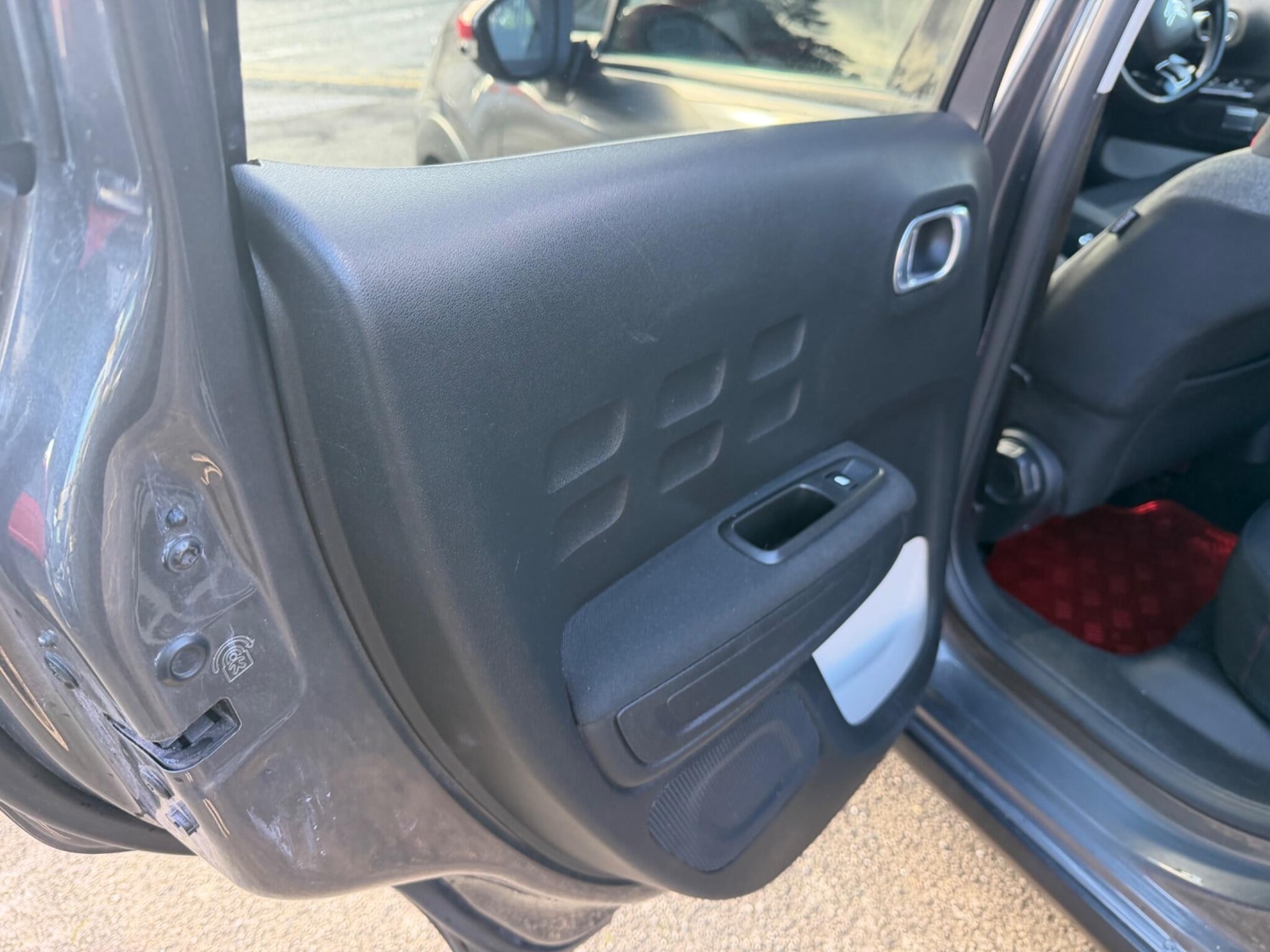 Used Citroen C3 2018 for sale - 77424911: Photo 33