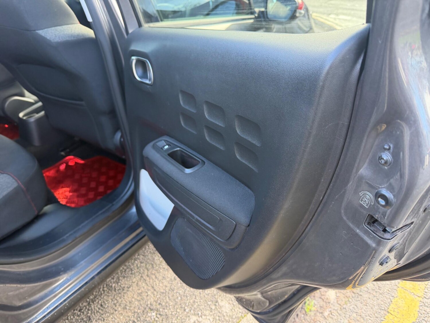 Used Citroen C3 2018 for sale - 77424911: Photo 39