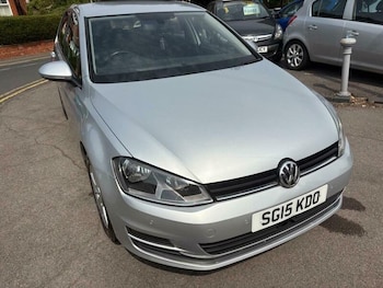 Used Volkswagen Golf 2015 for sale - 75578129: Photo