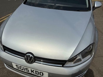 Used Volkswagen Golf 2015 for sale - 75578129: Photo
