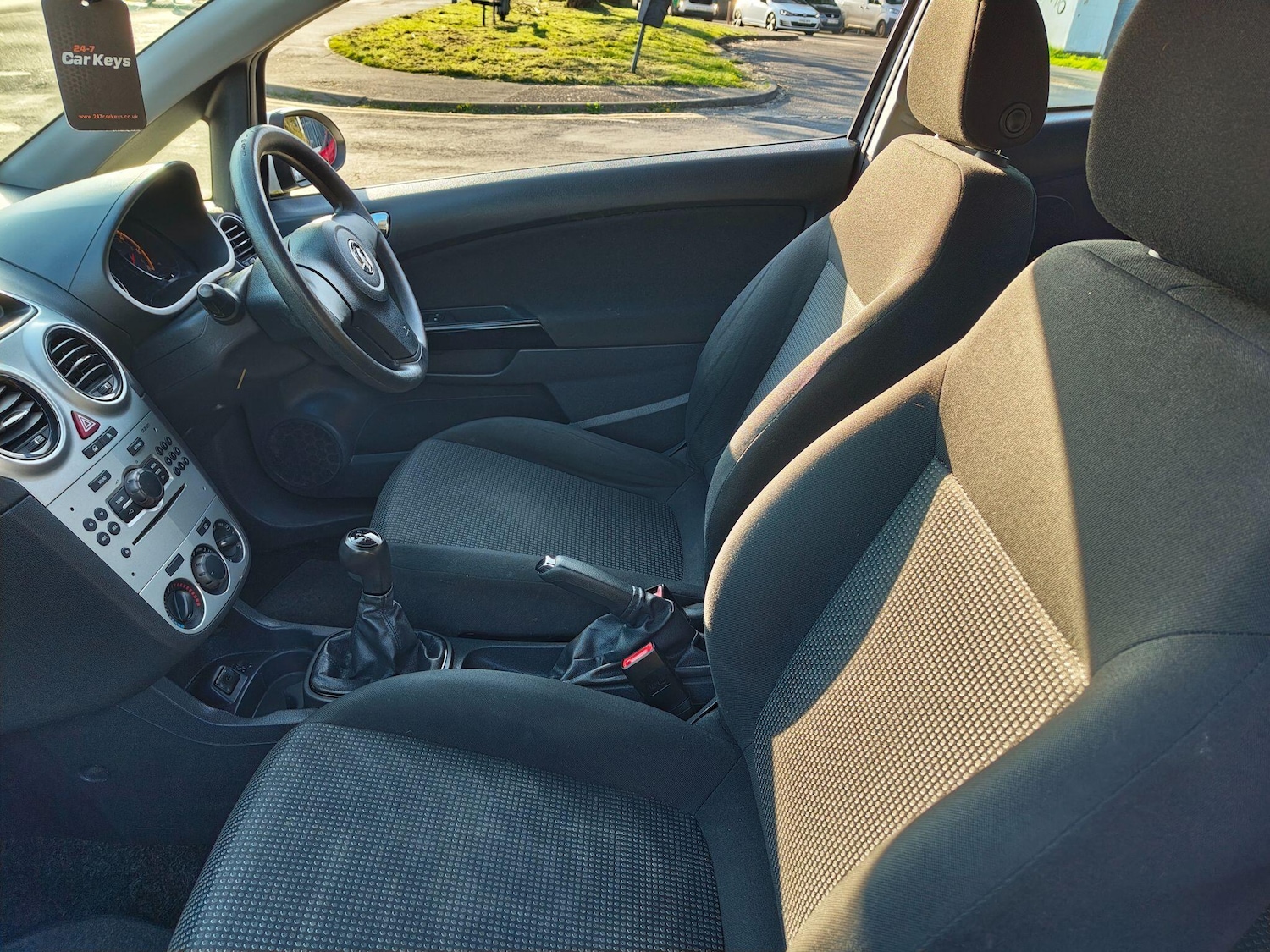 Used Vauxhall Corsa 2013 for sale - 77958307: Photo 42