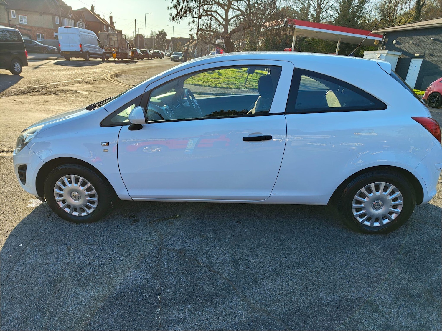 Used Vauxhall Corsa 2013 for sale - 77958307: Photo 6