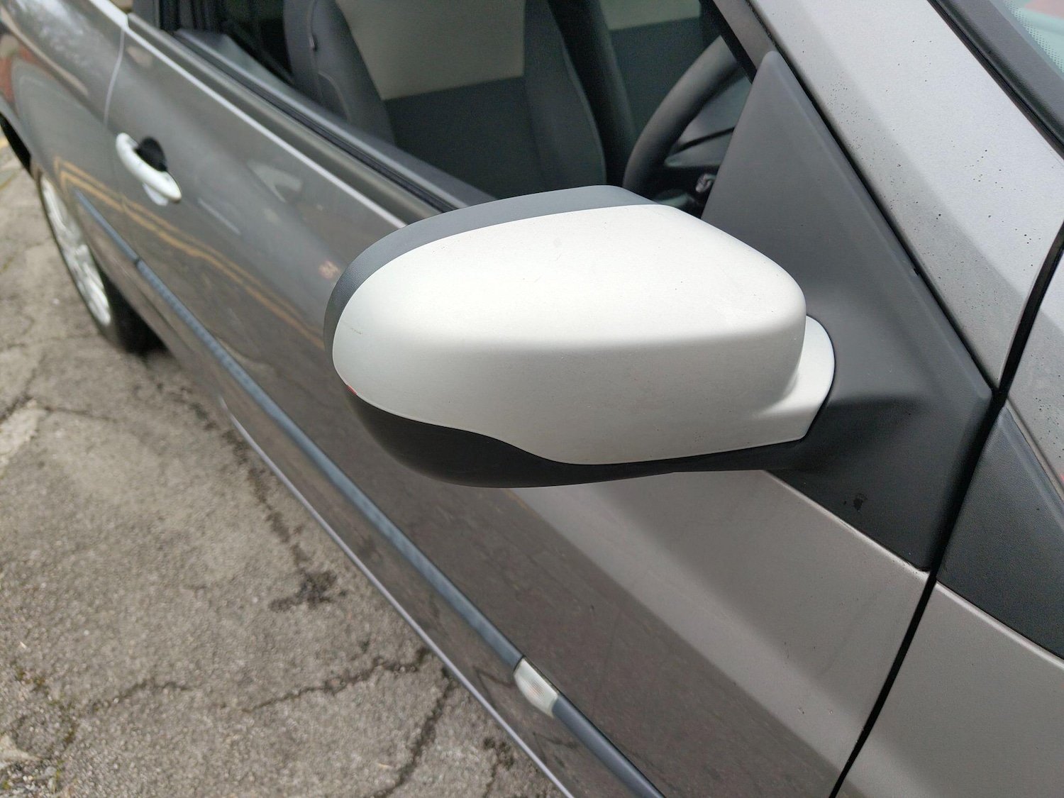 Used Renault Clio 2010 for sale - 77598305: Photo 20