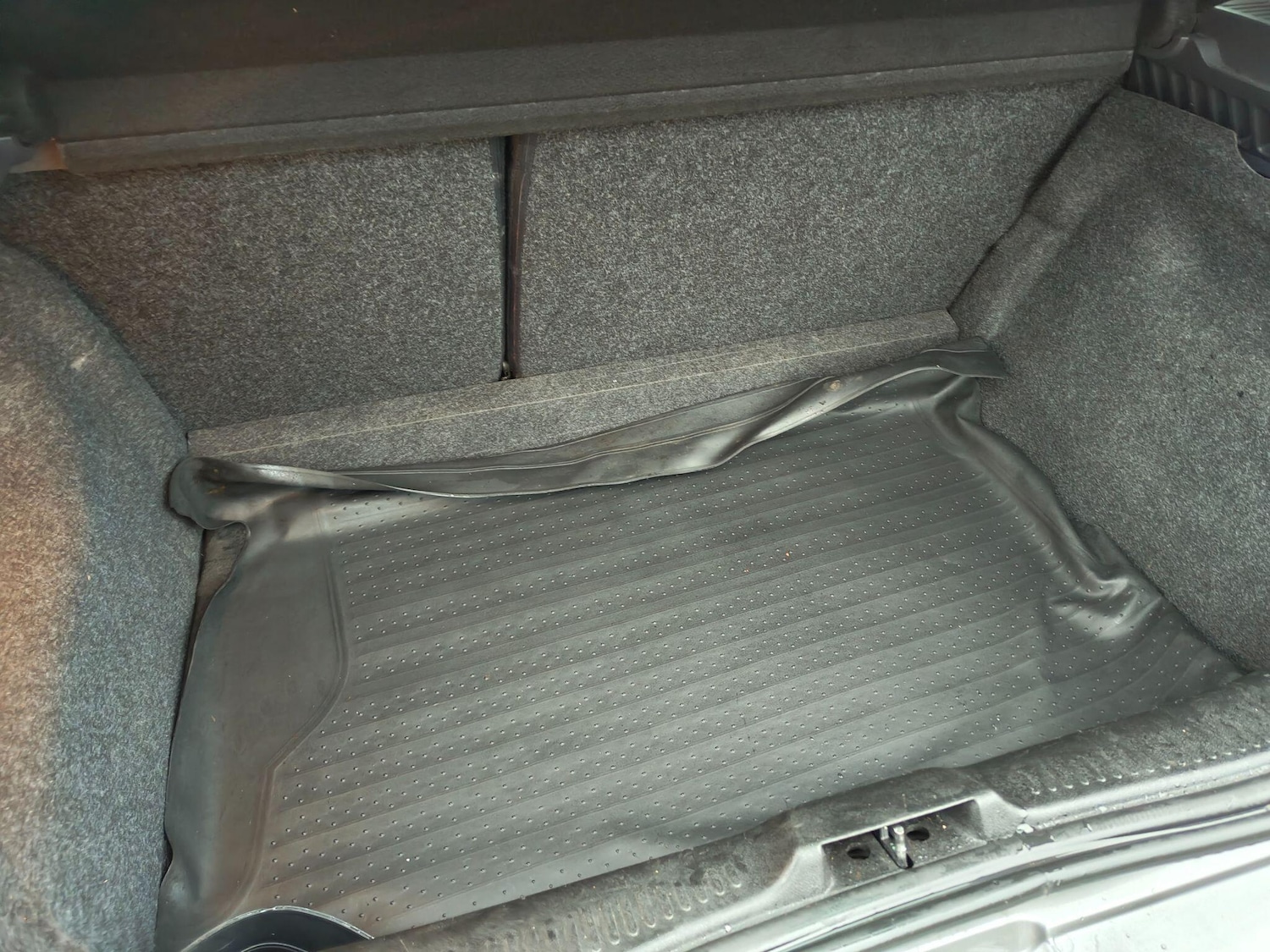 Used Renault Clio 2010 for sale - 77598305: Photo 31