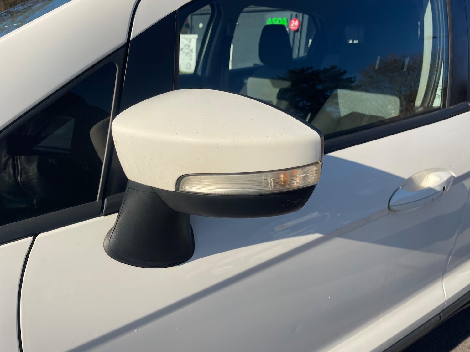 Used Ford Ecosport 2014 for sale - 76592808: Photo 40