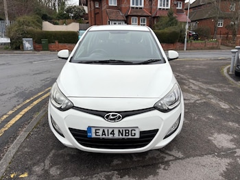 Used Hyundai i20 2014 for sale - 77658917: Photo